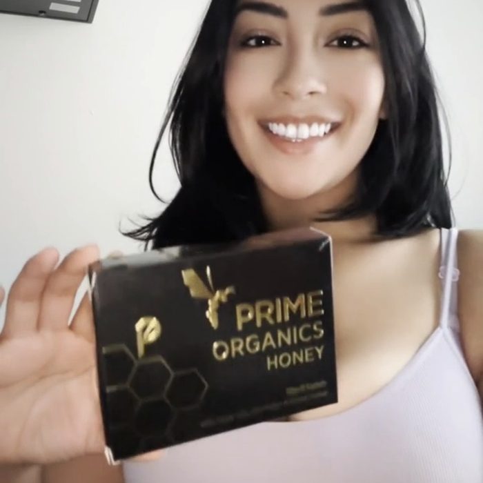 Customer video still
